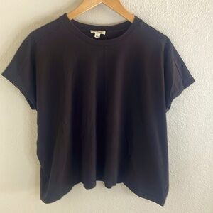 WILFRED Aritzia‎ Washed Black Tee Top capped Sleeves Relaxed Fit size Small S